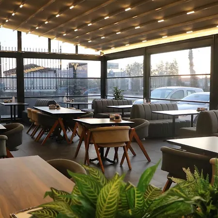 Isnova Airport 4* Анталья