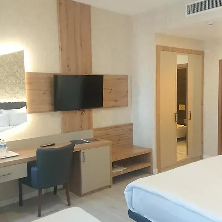 Isnova Airport Hotel Antalya