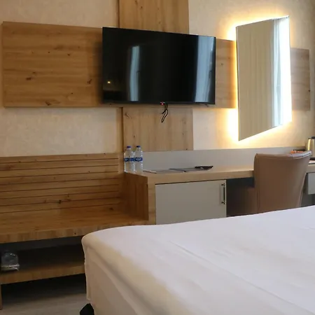 Isnova Airport Hotel Antalya